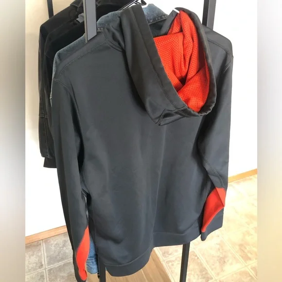 Men’s Nike hooded sweatshirt - Picture 2 of 2